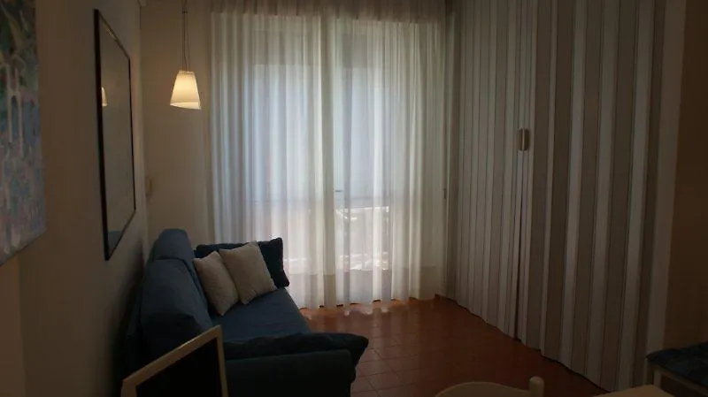 Residence El Palmar Da Colla Τζεσόλο Λίντο